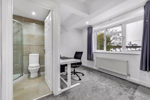 Photo 16- click for photo gallery